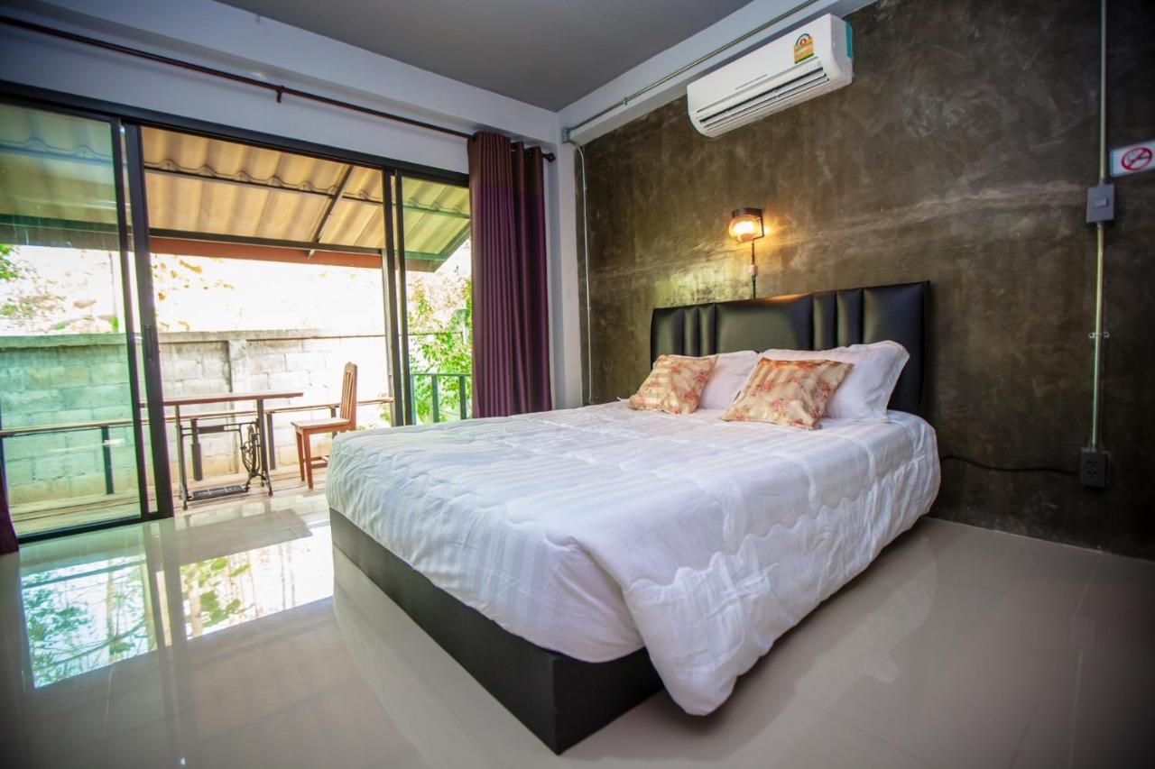 Br2 House Resort Phayao Exterior photo